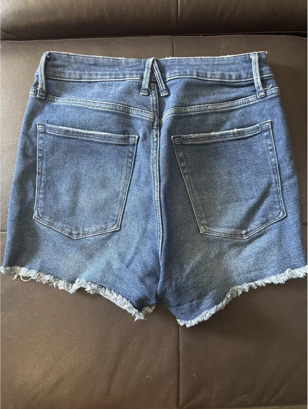 GOOD AMERICAN Frayed Denim Shorts